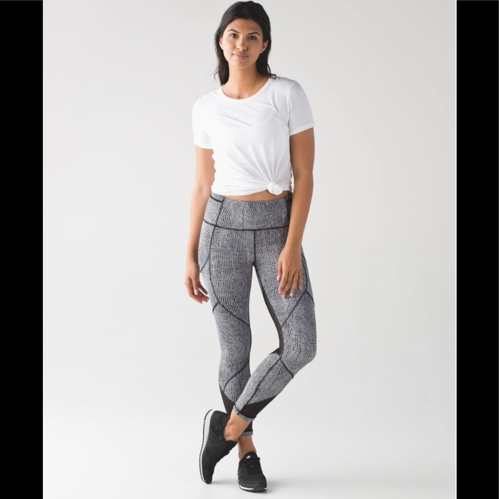 Lululemon “Outrun” Leggings